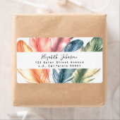 Kleurrijke Waterverf Feathers Black Script Naam Etiket (Insitu)