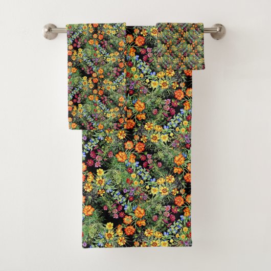 Kleurrijke Wildbloemen Rood Geel Blauw Zwart Backg Bad Handdoek (Insitu)