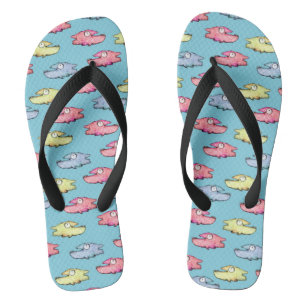 Kleurrijke zwemmende gelukkige vissen teenslippers