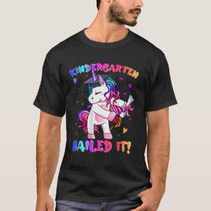 Kleuterschool genageld het schattige eenhoorn gelu t-shirt