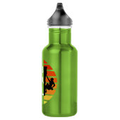 Klimmen als een meisje rotsklimmen vrouw waterfles (Rechts)