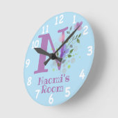 Klok in een Floral Ontwerp met Naam & Initiaal (Hoek)