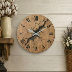 Klok met gebarsten hout effect Vintage decoratie
