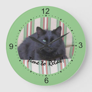 Klok - Zwarte kat op kussens TEST3