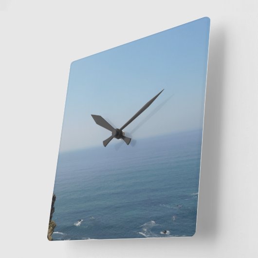 KLOKKUNST EN DESIGN VIERKANTE KLOK (Hoek)