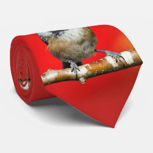 Kluipkip met zwarte afdekking met rode herfst-blad stropdas