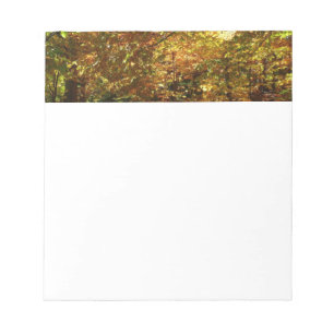 Kluwen van herfstbladeren II Gele herfst fotografi Notitieblok