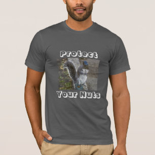 Knaagdier of een man beschermen je noten #2 t-shirt