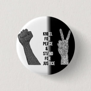 Kneel for Peace and Stand for Justice Ronde Button 3,2 Cm
