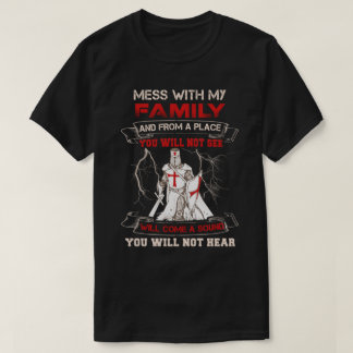 Knight Templar Mess met mijn familie en van een Pl T-shirt