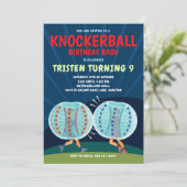 Knockerball Birthday Invitation - Bubble Soccer (Debout devant)