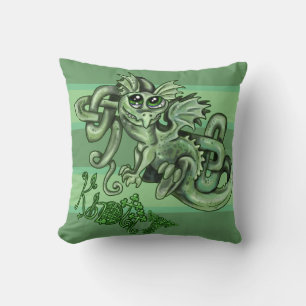 Knotty lil Dragon~Celtic Knot Coussin