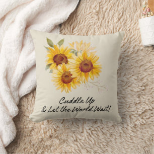 Knuffelen met zonnebloemen Sierkussen