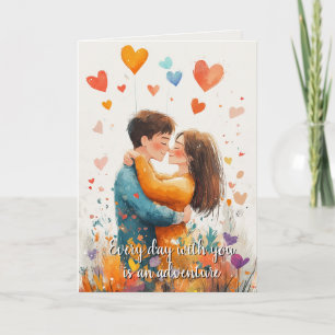 Knuffelend paar en harten Valentijnsdag Beige Kaart