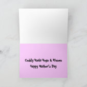 Koala serre la carte de la fête des mères (Intérieur)