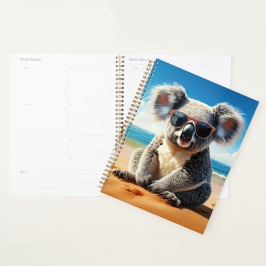 Koala sur une plage de sable (Devant avec enveloppe)