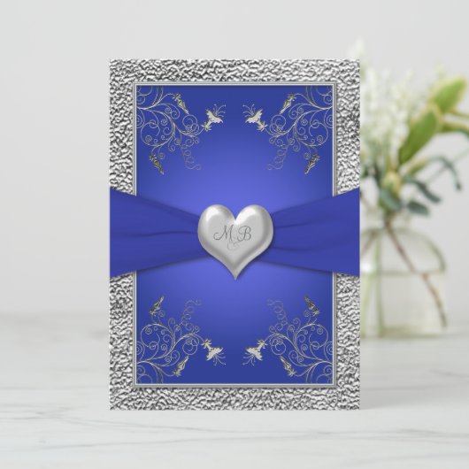 Kobalt Blue en Pewter Heart Monogram Uitnodiging t (Staand voorkant)