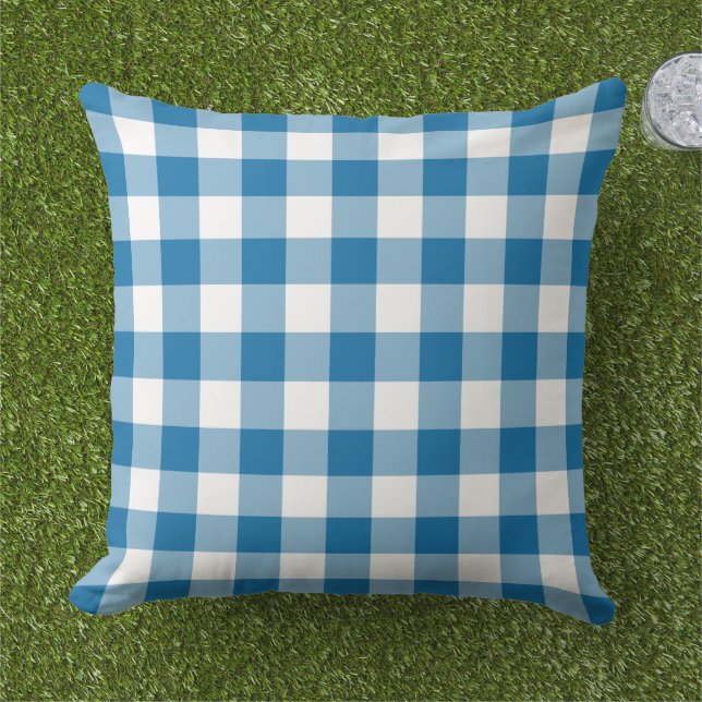 Kobalt Blue en White Gingham Pset Pattern Buitenkussen (Gras)