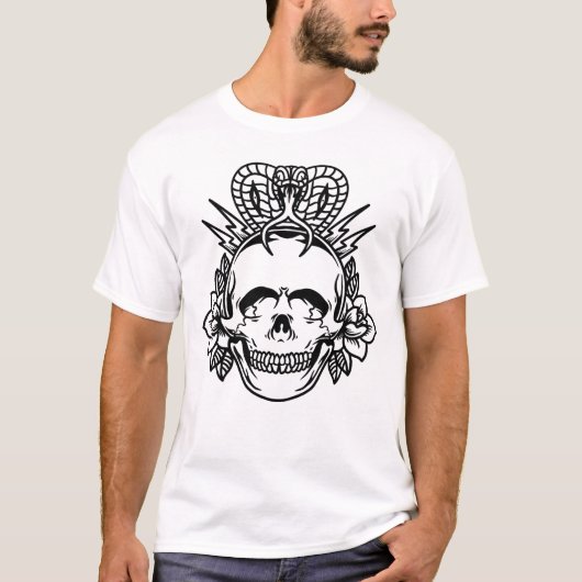 Kobra, rozen van de schedel, bliksemschicht tattoo t-shirt (Voorkant)