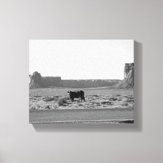Koe aan de zijkant van het Road Monument Valley 8x Canvas Afdruk (Voorkant)