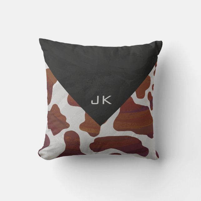 Koe bruin en wit monogram kussen (Voorkant)