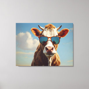 Koe met zonnebril canvas afdruk