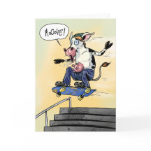 Koe op een skateboard schreeuwende beweging