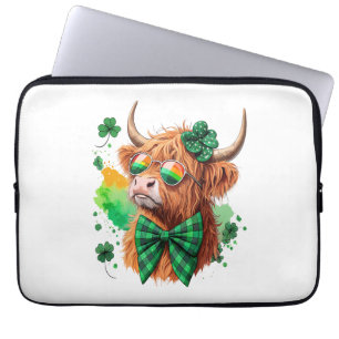 Koe van het Hoogland St Patrick�s Png, Gelukskoebe Laptop Sleeve