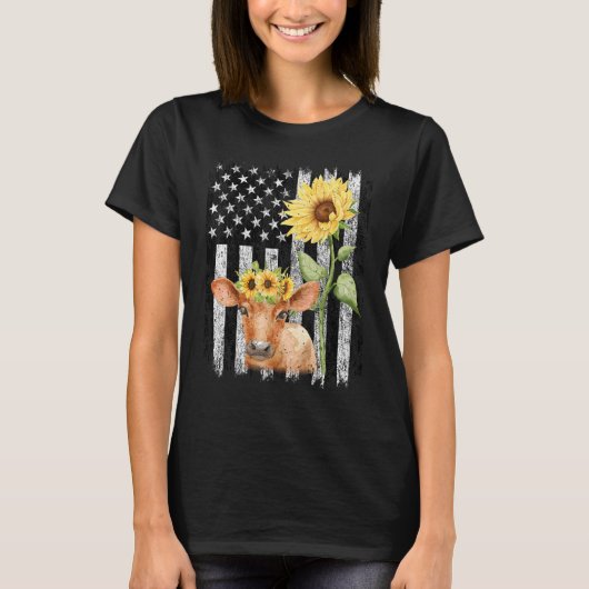 Koe Zonnebloemen Boerderij van de Amerikaanse vlag T-shirt (Voorkant)
