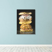 Koekjes in een stapel canvas afdruk (Insitu (Houten vloer))