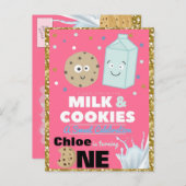 Koekjes & Melk Roze & Goud Glitter| 1e verjaardag Uitnodiging Briefkaart (Voorkant / Achterkant)
