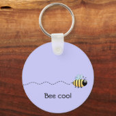 Koel cartoon pun paars sleutelhanger (Voorkant)