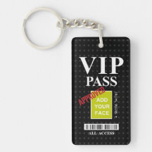 Koel de leuke zwarte en witte aanpasbare VIP-pas..