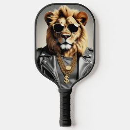 Koel dier met een zonnebril en een leren jas pickleball paddle