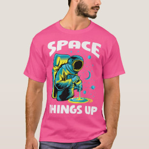 Koel ruimtezaken op grafisch basisniveau in buiten t-shirt