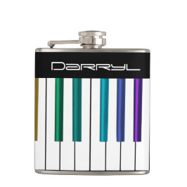 Koel toetsenbord met kleurrijke muziekfles met pia heupfles