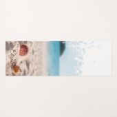 Koel tropisch strand, zand zeeschelpen yogamat (Voorkant (horizontaal))