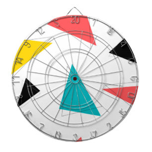 Koel, unieke, trendy, kleurrijke driehoeken in de  dartbord