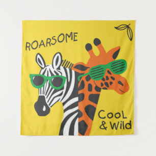 Koel zebra en giraffe met een gele bril wandkleed