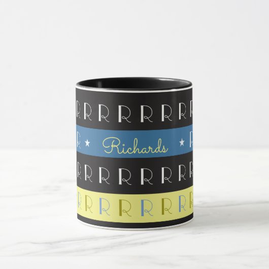 Koele en stijlvolle typografie mok met initiaal R (Midden)