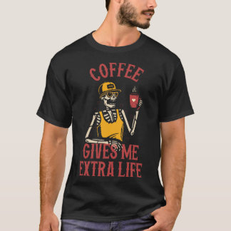 Koffie geeft me extra leven t-shirt