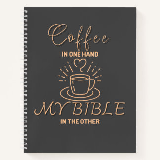 Koffie in één hand, mijn Bijbel in de andere Notitieboek
