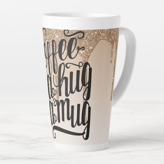 KOFFIE IS EEN KNUFFEL IN EEN MOK TAN LATTE MOK (Rechterhoek)
