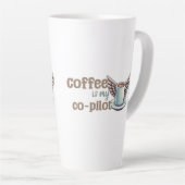 Koffie is mijn co-piloot latte mok (Rechterhoek)