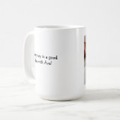 Koffie met Ava. Koffiemok (Voorkant links)