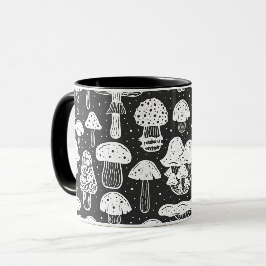 Koffie voor champignons, zwart en wit mok (Voorkant links)