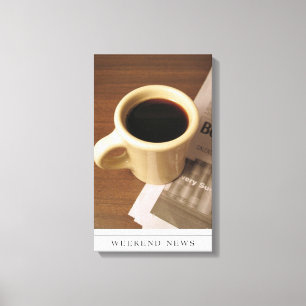 Koffiebeker en krant op canvas afdruk