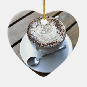 Koffiebeker met crème keramisch ornament
