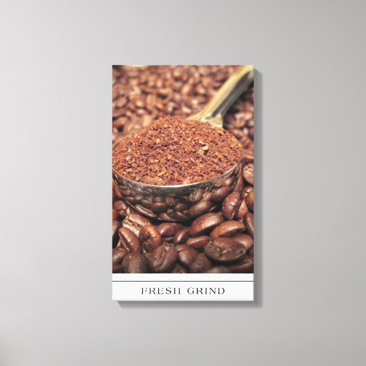 Koffiebonen en verse grond op doek canvas afdruk (Voorkant)