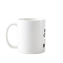 Koffiekoffie mok houden voor kalk en fratomen